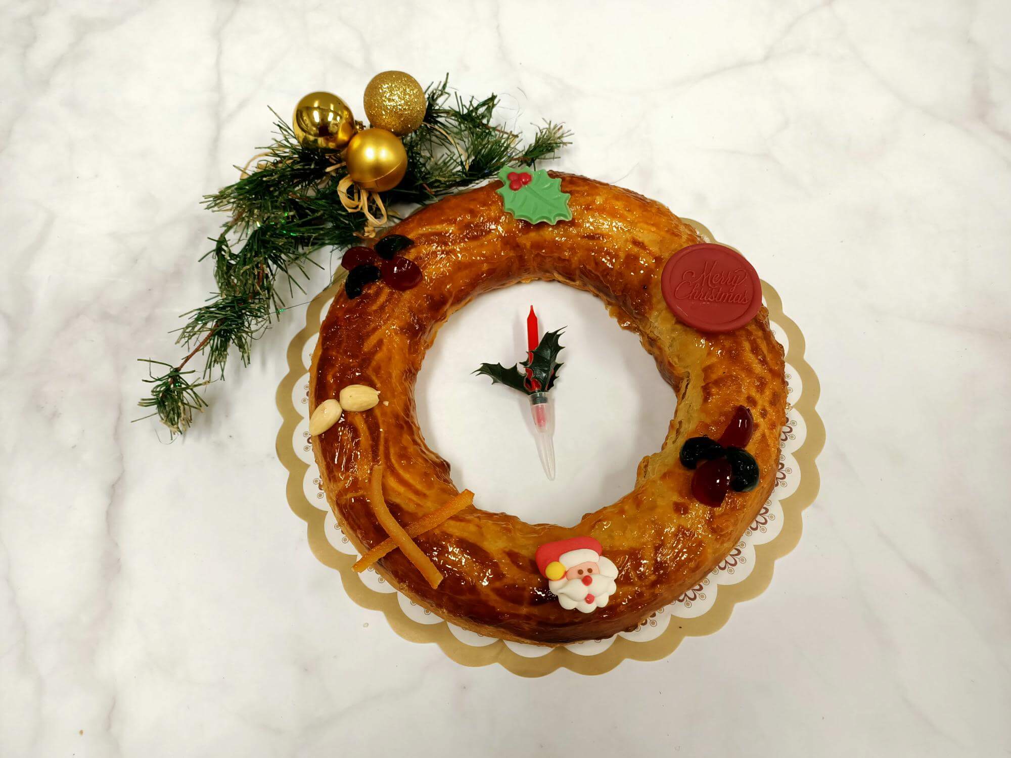 kerstkrans.jpg Roomboter amandelkrans - Afbeelding 1
